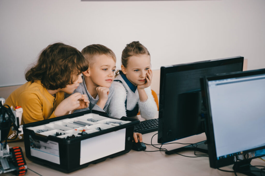 Percorsi PNRR: Crea il tuo Videogioco per la primaria Copertina