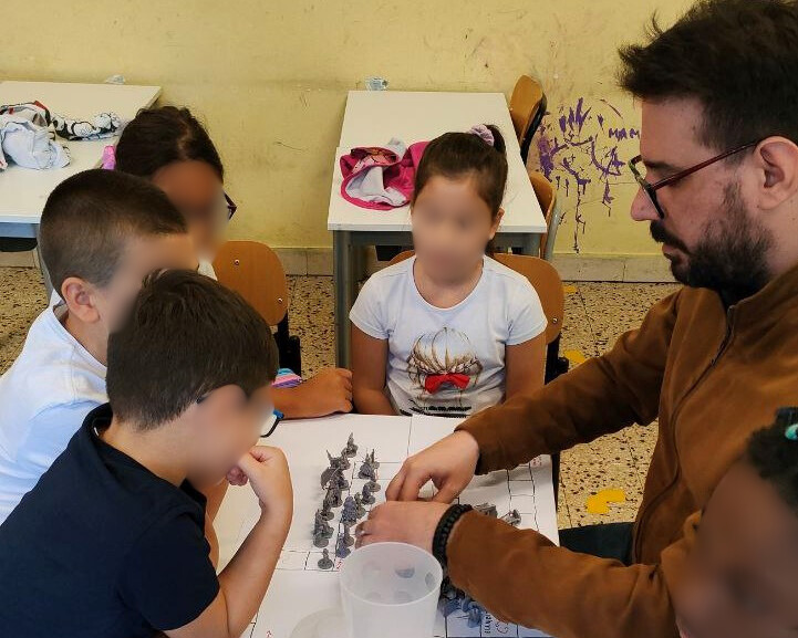 Gioco dell'oca dello storytelling - tutor sistema pedine con i bambini