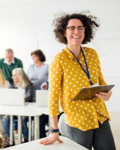 Percorsi PNRR: l’IA al servizio dei Docenti e della scuola - Paidea Magazine 01